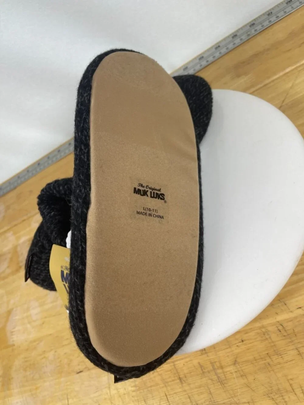 Muk Luks Morty Slippers Mens L 10-11 Black Knit Cozy Slip Resistant New